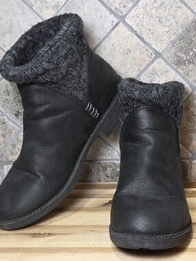 Women’s Skechers Elm Black Vegan Leather Pull On Knit-Cuff Ankle Boots 9 M BLACK